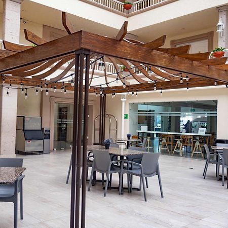 Best Western Plus Monterrey Colon Exterior foto