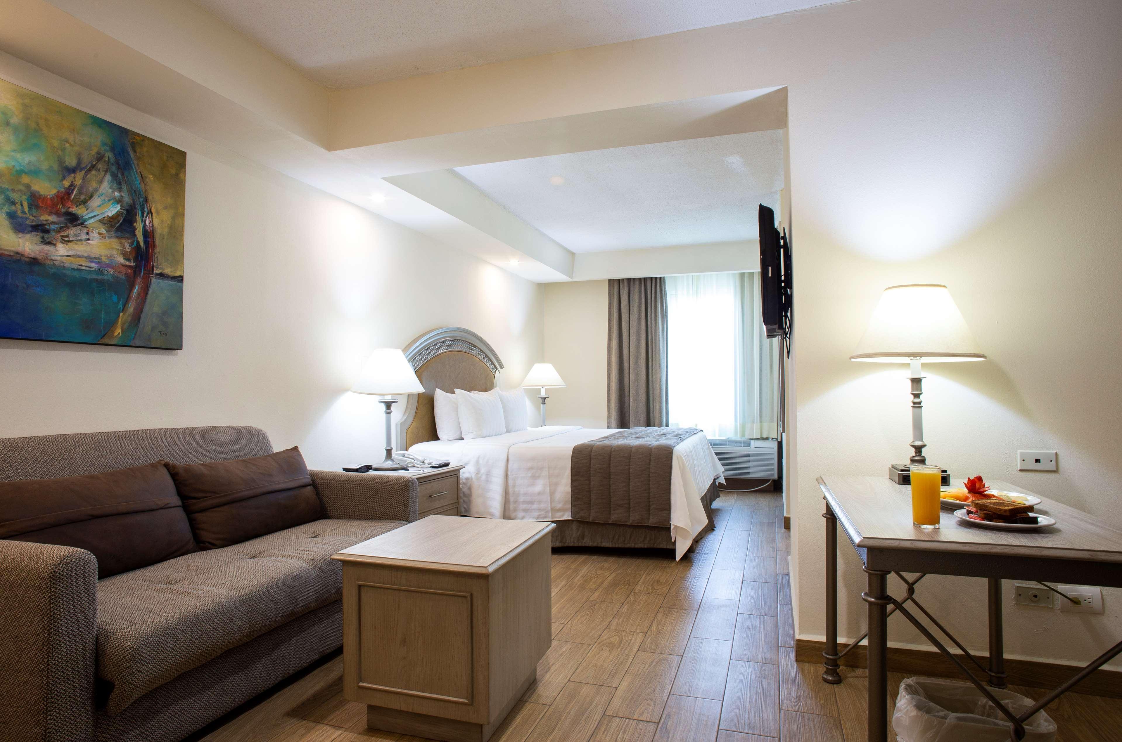 Best Western Plus Monterrey Colon Exterior foto