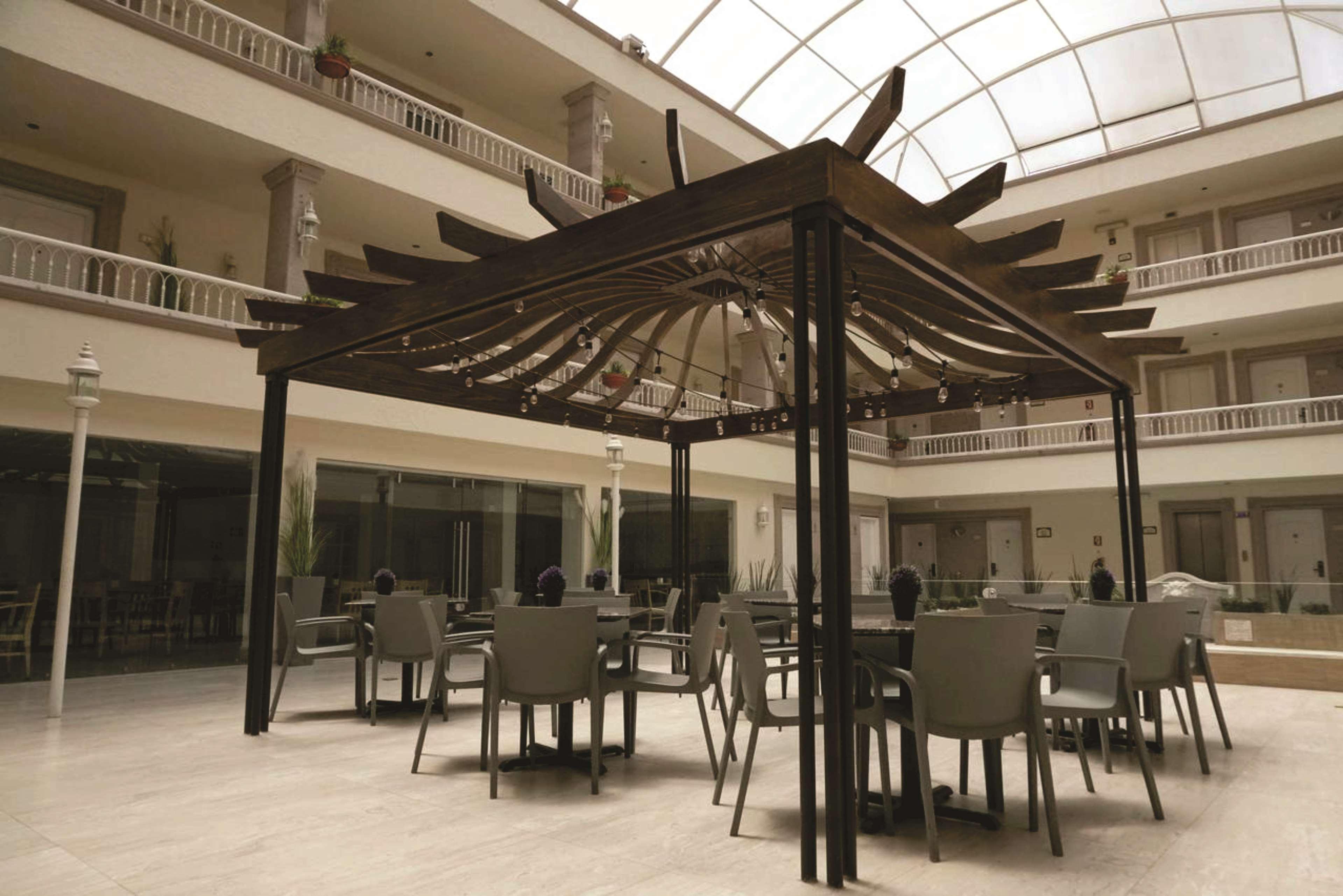 Best Western Plus Monterrey Colon Exterior foto