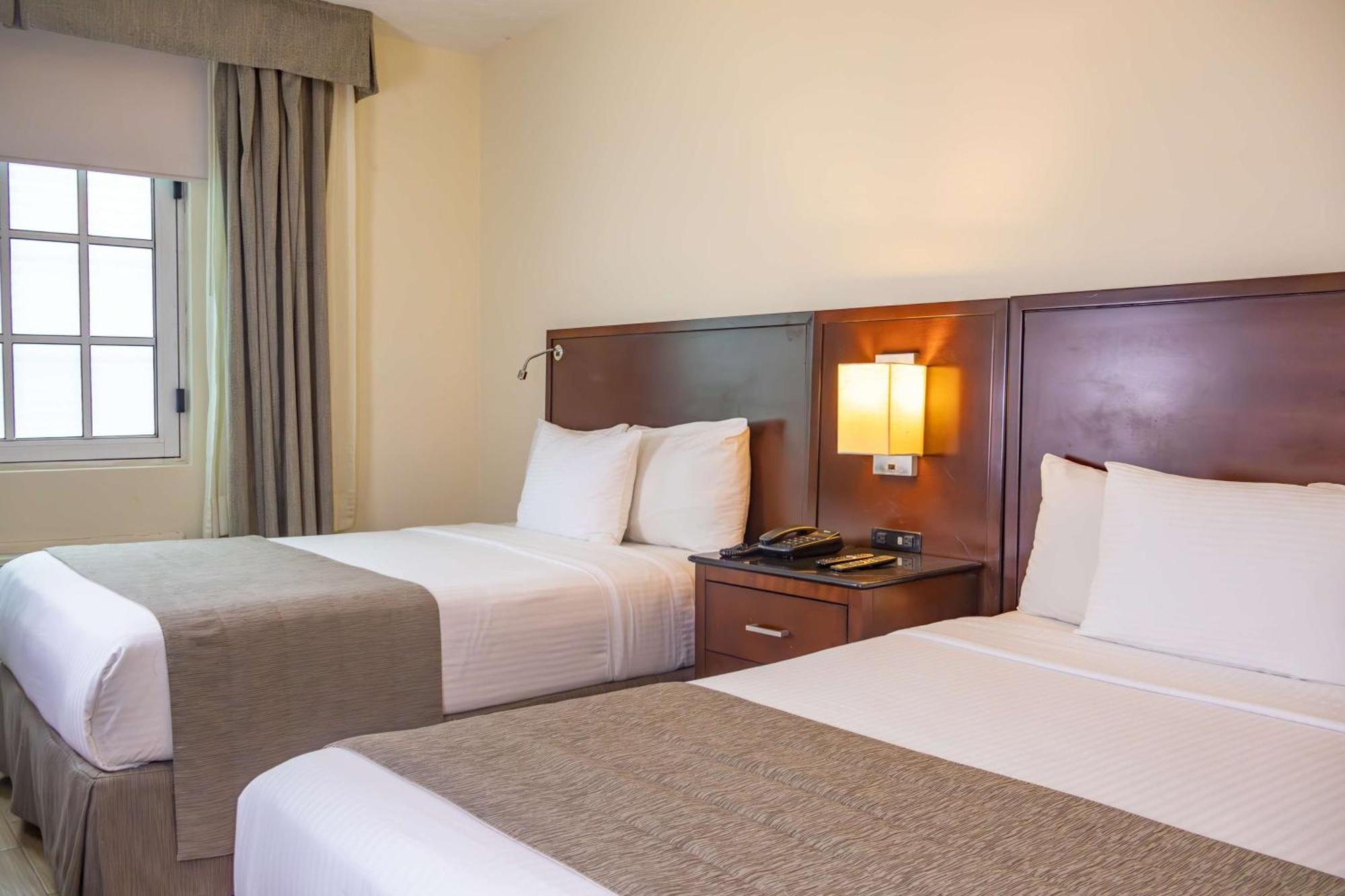 Best Western Plus Monterrey Colon Exterior foto