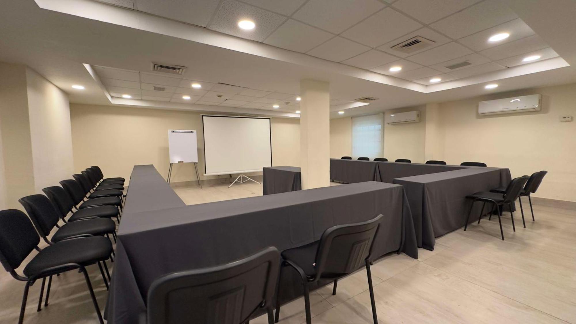 Best Western Plus Monterrey Colon Exterior foto