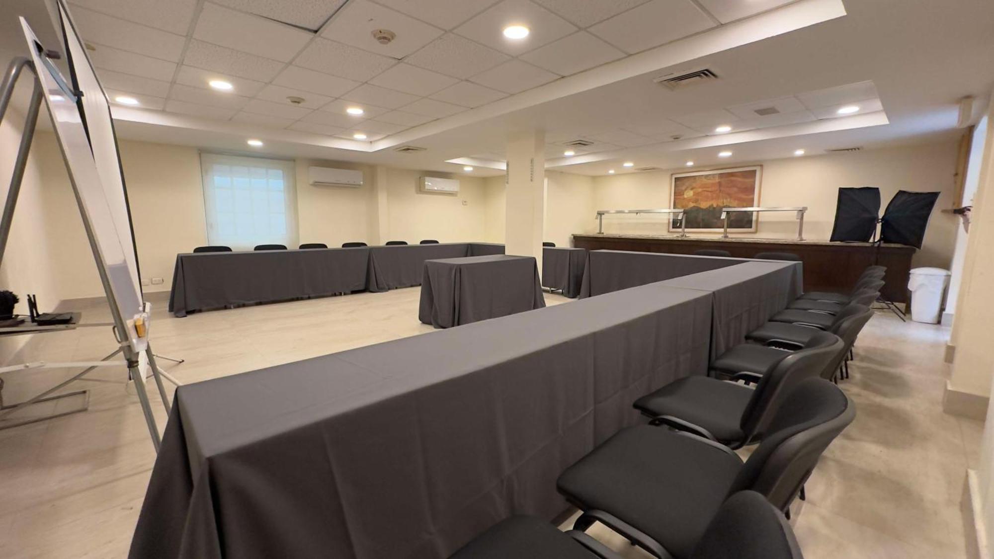 Best Western Plus Monterrey Colon Exterior foto