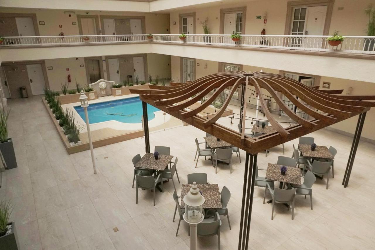 Best Western Plus Monterrey Colon Exterior foto